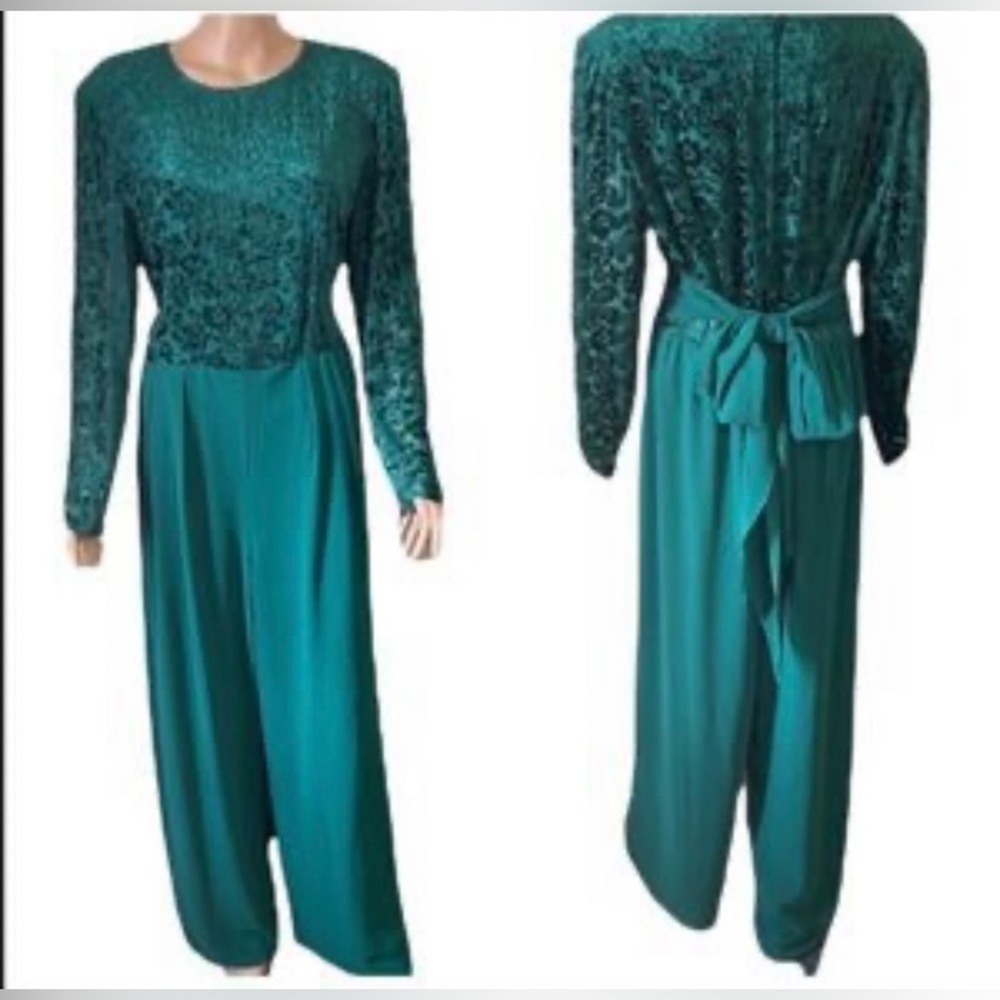 DONNA MORGAN Beaded Lace Formal Jumpsuit in Emerald Green women’s Size 4